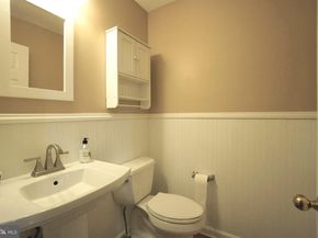 902 Eagle Lane, Doylestown PA 18901