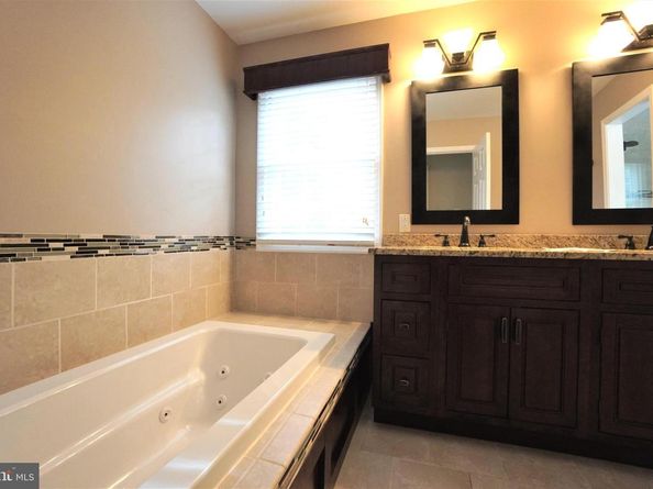 902 Eagle Lane, Doylestown PA 18901