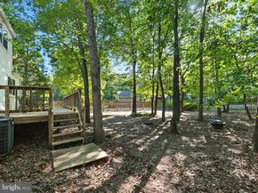 12817 Framingham Court, Herndon VA 20171