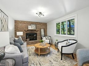 12817 Framingham Court, Herndon VA 20171