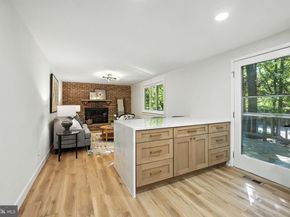 12817 Framingham Court, Herndon VA 20171
