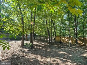 12817 Framingham Court, Herndon VA 20171