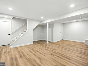 12817 Framingham Court, Herndon VA 20171