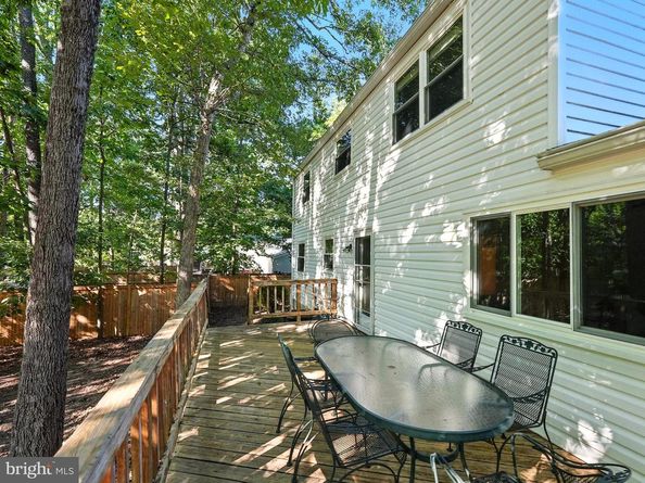 12817 Framingham Court, Herndon VA 20171