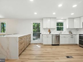 12817 Framingham Court, Herndon VA 20171