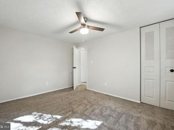 12817 Framingham Court, Herndon VA 20171