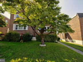728 Livezey Lane, Philadelphia PA 19128