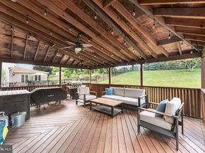 751 Duxbury Drive, Langhorne PA 19047