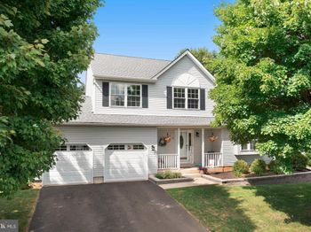 751 Duxbury Drive