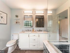 751 Duxbury Drive, Langhorne PA 19047