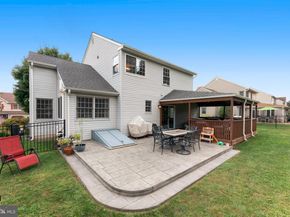751 Duxbury Drive, Langhorne PA 19047