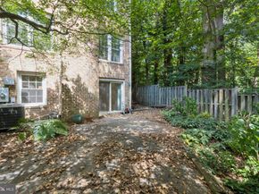 7801 Byrds Nest Pass, Annandale VA 22003