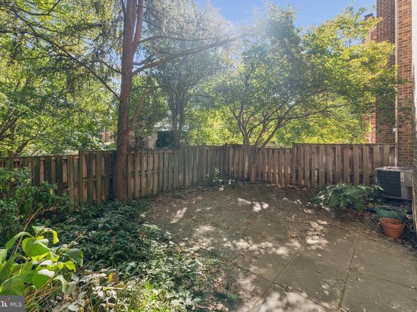 7801 Byrds Nest Pass, Annandale VA 22003