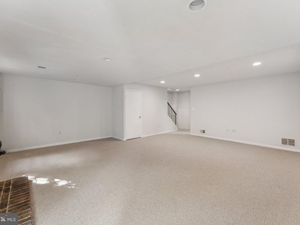 7801 Byrds Nest Pass, Annandale VA 22003