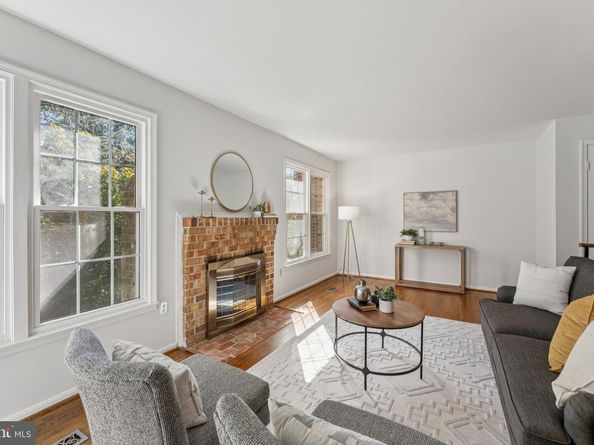 7801 Byrds Nest Pass, Annandale VA 22003