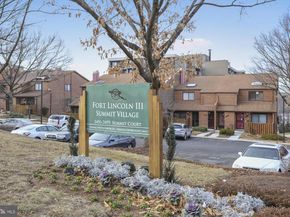 3162 Apple Road NE 18, Washington DC 20018