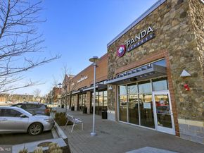 3162 Apple Road NE 18, Washington DC 20018