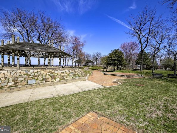 3162 Apple Road NE 18, Washington DC 20018