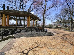 3162 Apple Road NE 18, Washington DC 20018