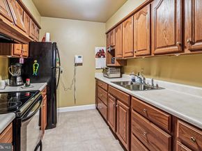 3162 Apple Road NE 18, Washington DC 20018