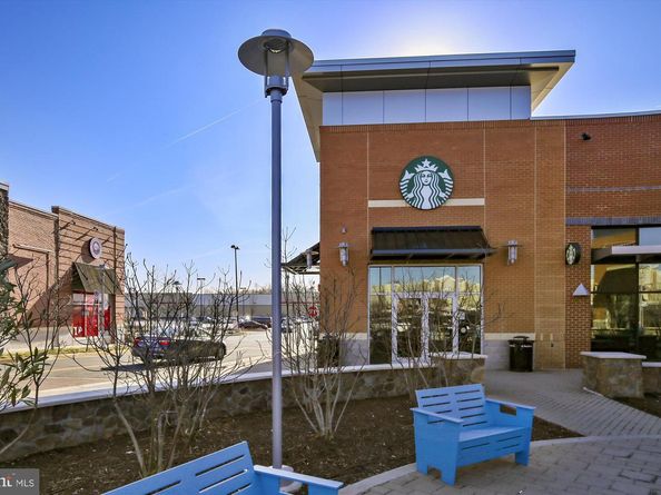 3162 Apple Road NE 18, Washington DC 20018