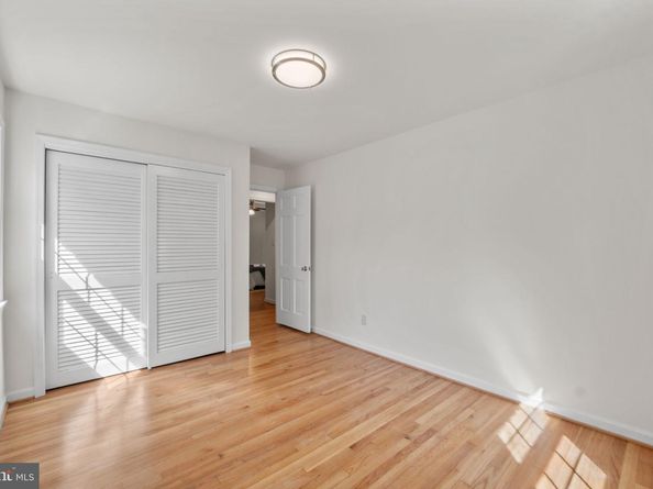 6805 Baron Road, Mclean VA 22101