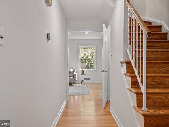 6805 Baron Road, Mclean VA 22101