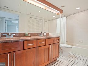 1020 Pennsylvania Avenue SE 404, Washington DC 20003