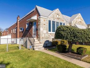 8824 Fairfield Street, Philadelphia PA 19152