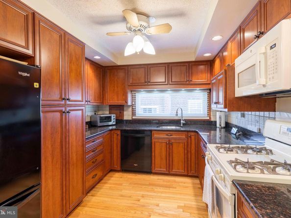 8824 Fairfield Street, Philadelphia PA 19152