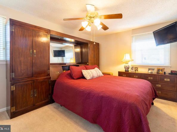 8824 Fairfield Street, Philadelphia PA 19152