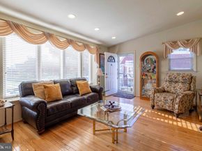8824 Fairfield Street, Philadelphia PA 19152