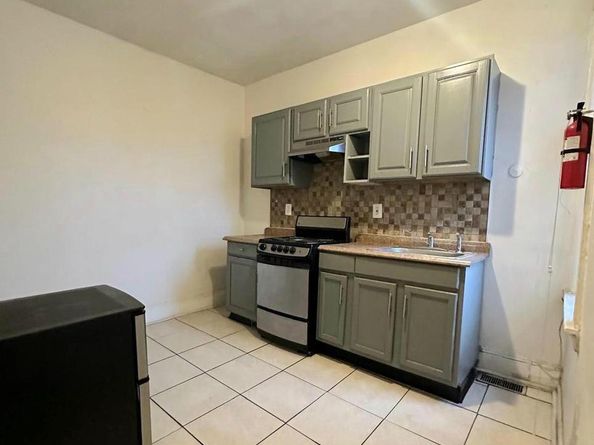 3729 N Bouvier Street, Philadelphia PA 19140