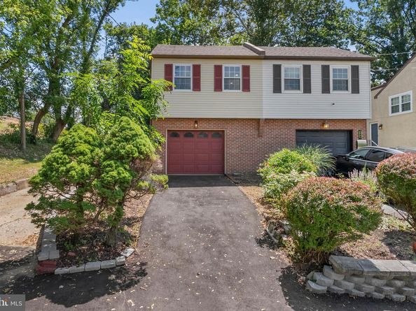 246 E Springfield Avenue, Philadelphia PA 19118