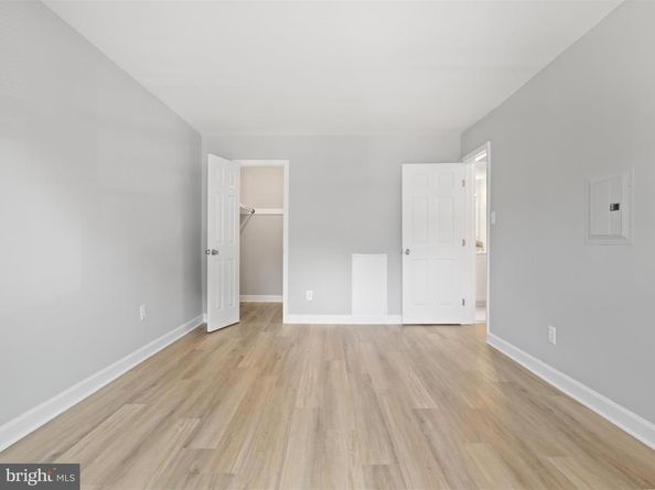 8316 Tobin Road 831611, Annandale VA 22003