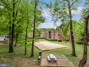 8316 Tobin Road 831611, Annandale VA 22003