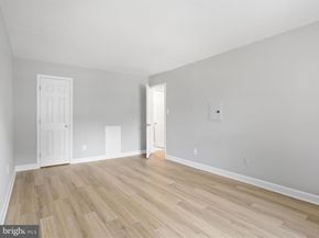 8316 Tobin Road 831611, Annandale VA 22003