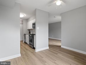 8316 Tobin Road 831611, Annandale VA 22003
