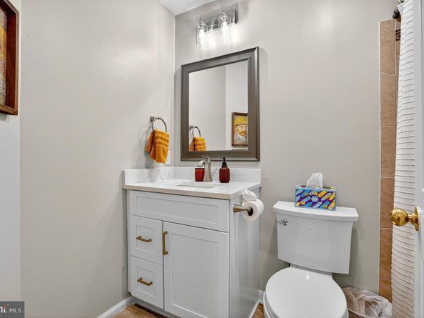 45445 Timber Trail Square, Sterling VA 20164