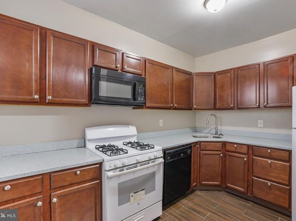 302 V Street NE, Washington DC 20002