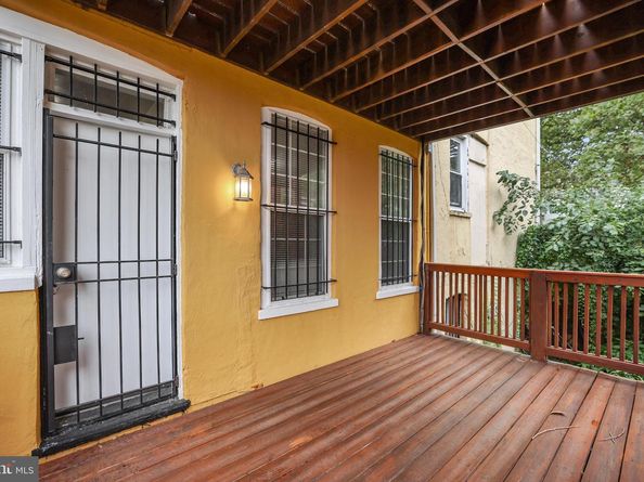302 V Street NE, Washington DC 20002