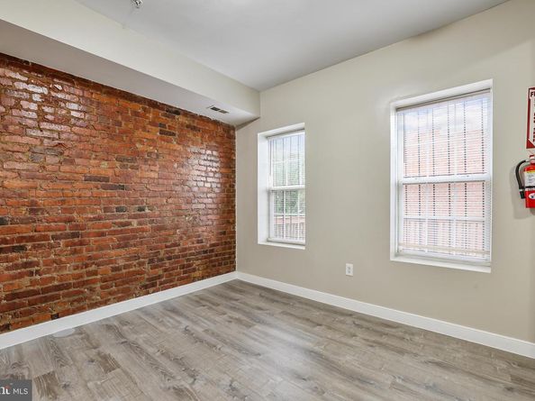 302 V Street NE, Washington DC 20002