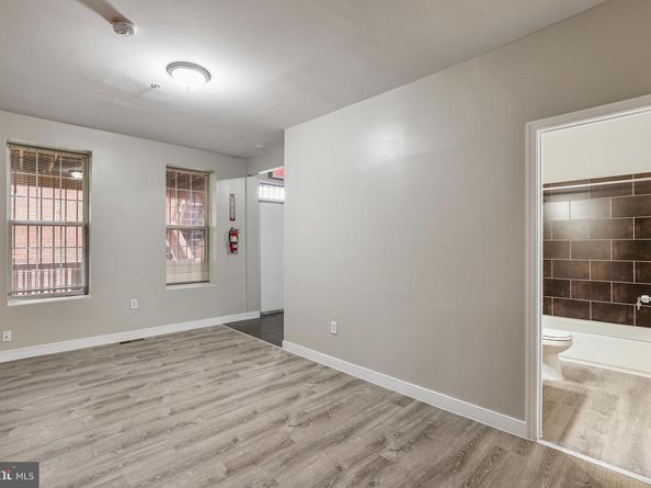 302 V Street NE, Washington DC 20002