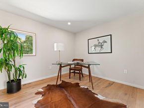 21 Overbeck Alley NE, Washington DC 20002