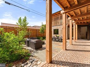 21 Overbeck Alley NE, Washington DC 20002