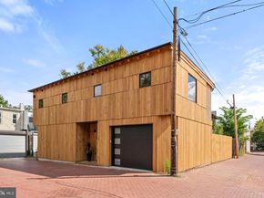 21 Overbeck Alley NE, Washington DC 20002