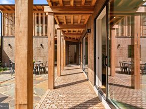 21 Overbeck Alley NE, Washington DC 20002