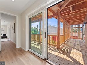 21 Overbeck Alley NE, Washington DC 20002