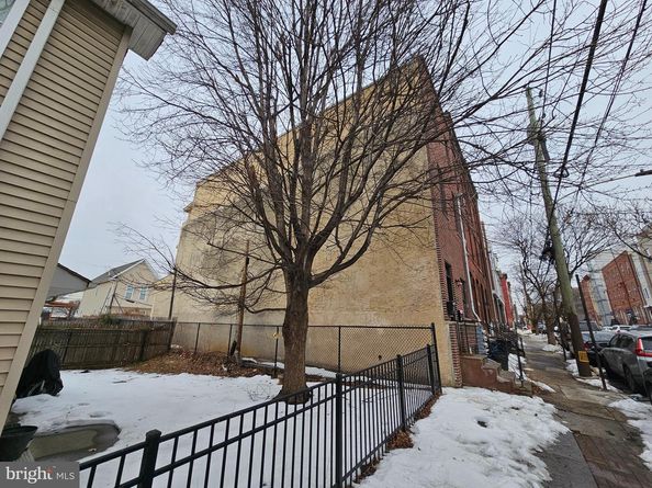 1908 N 7TH Street, Philadelphia PA 19122