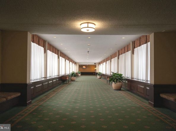 3705 S George Mason Drive 1702S, Falls Church VA 22041